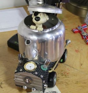 Splendid Teapot Racing